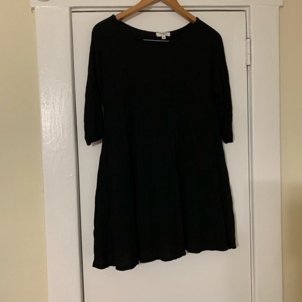 Black Oversized Bottom Flared 3/4 Sleeve Top